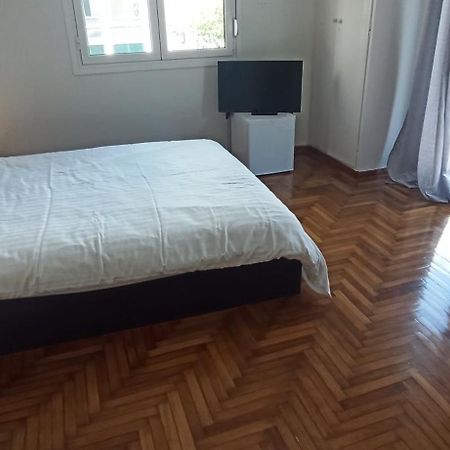 Chrishome Αθήνα Εξωτερικό φωτογραφία