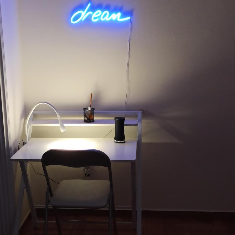 Chrishome Αθήνα Εξωτερικό φωτογραφία