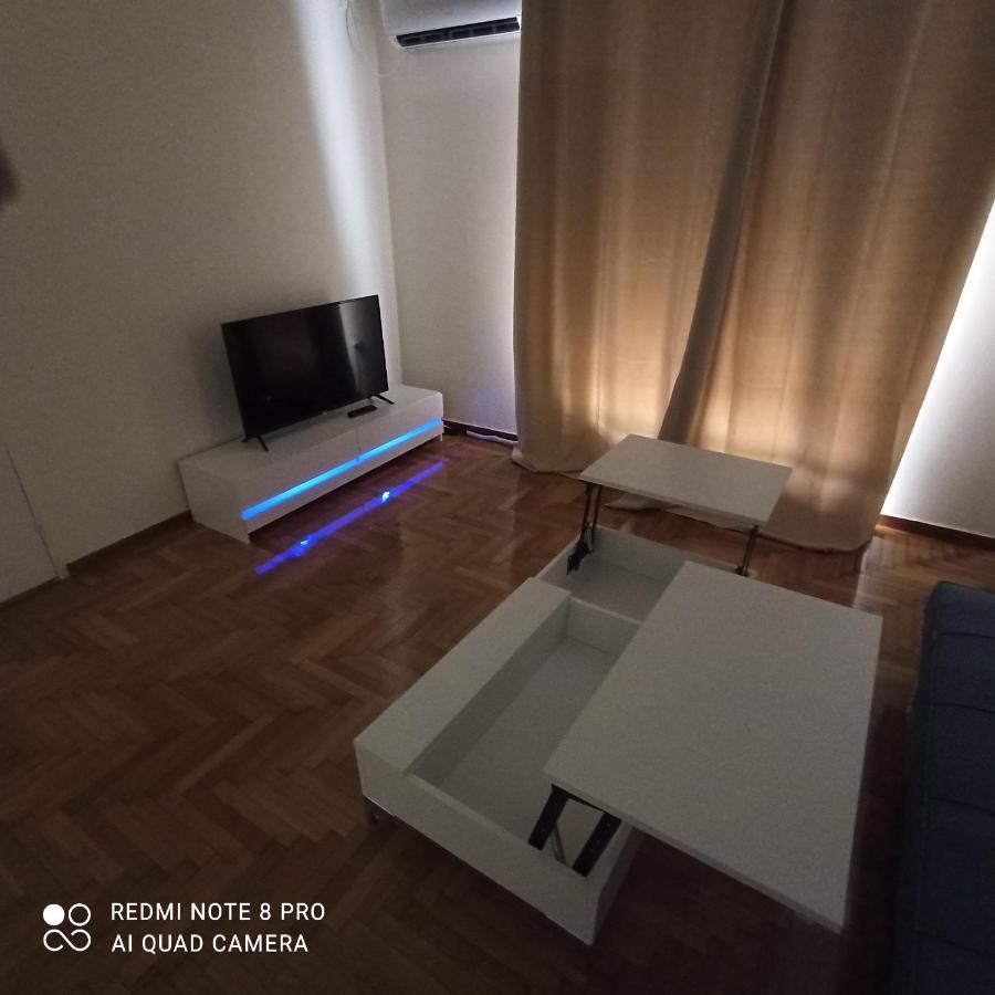 Chrishome Αθήνα Εξωτερικό φωτογραφία
